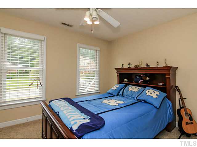 5604 Crossfield Drive Raleigh, NC 27613 - Photo 18 of 24