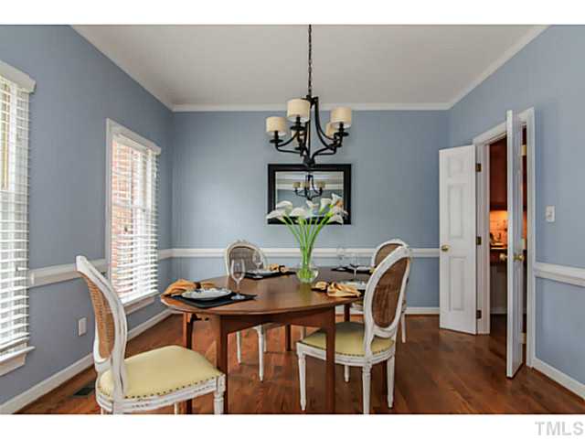 5604 Crossfield Drive Raleigh, NC 27613 - Photo 4 of 24