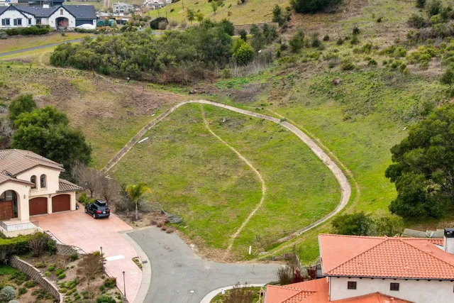 $949,000 | 20 Oak Court, Orinda, CA 94563