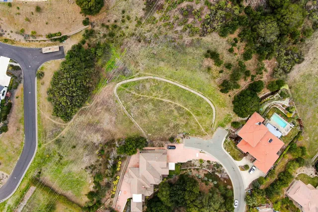 $949,000 | 20 Oak Court, Orinda, CA 94563