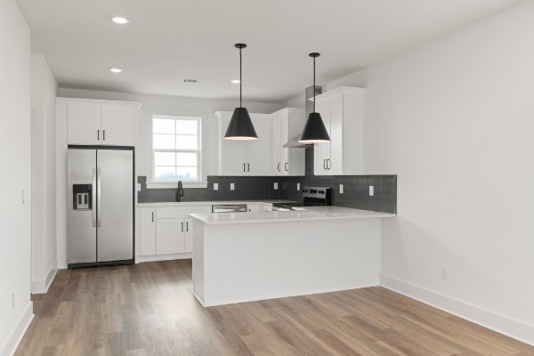 113 Chadwick Court Madison, TN 37115 - Photo 2 of 31