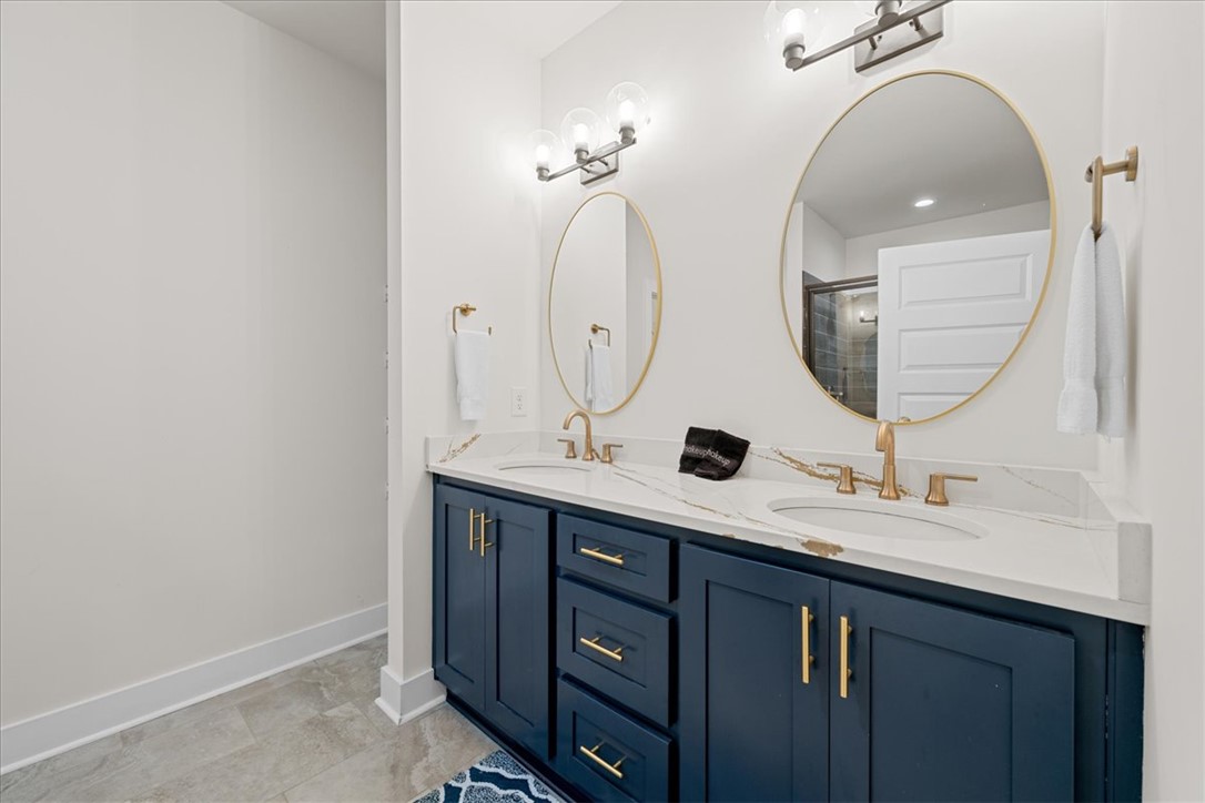 545 Peninsula Road West Union, SC 29696 - Photo 21 of 47