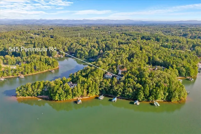 $1,540,000 | 545 Peninsula Road, West Union, SC 29696