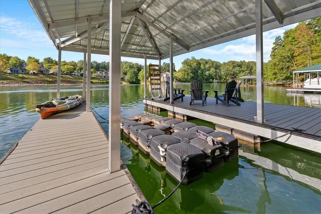 $1,540,000 | 545 Peninsula Road, West Union, SC 29696