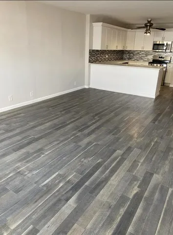 a view of sitting area