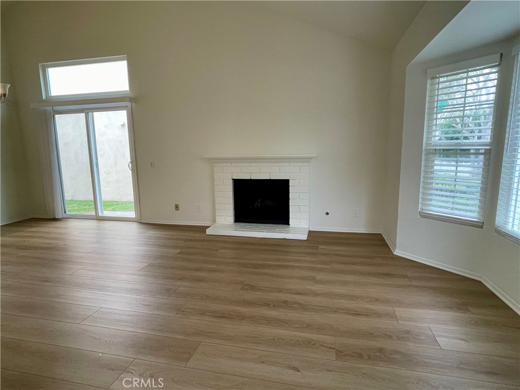 15 Spring Buck Irvine, CA 92614 - Photo 5 of 21