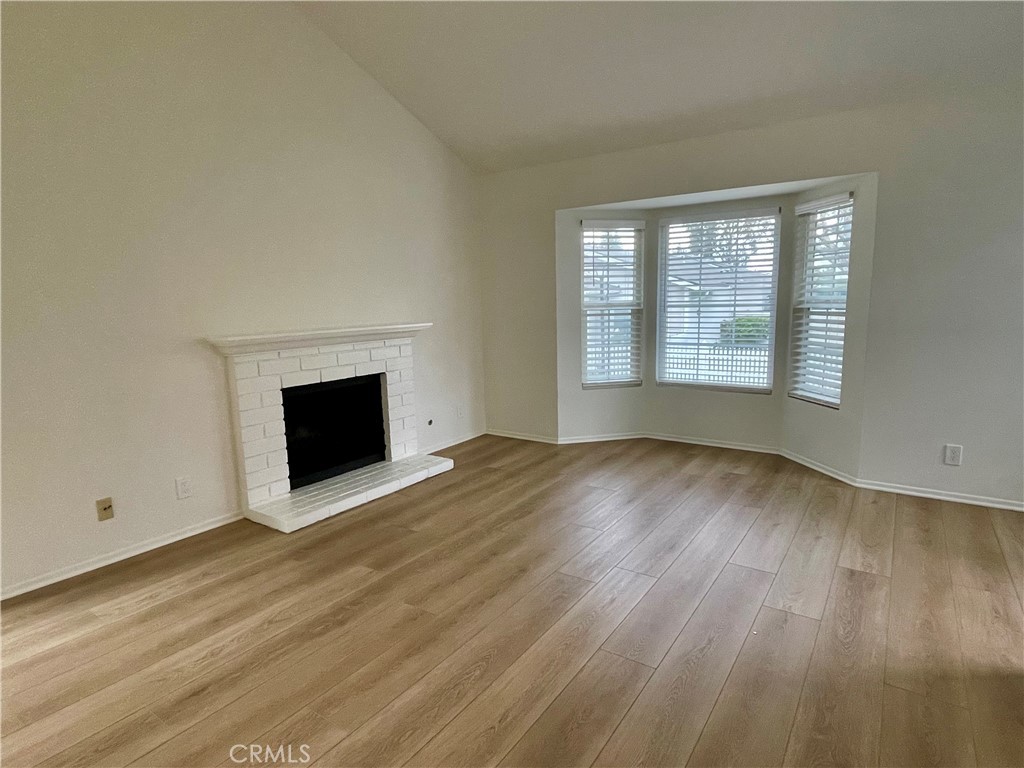 15 Spring Buck Irvine, CA 92614 - Photo 6 of 21