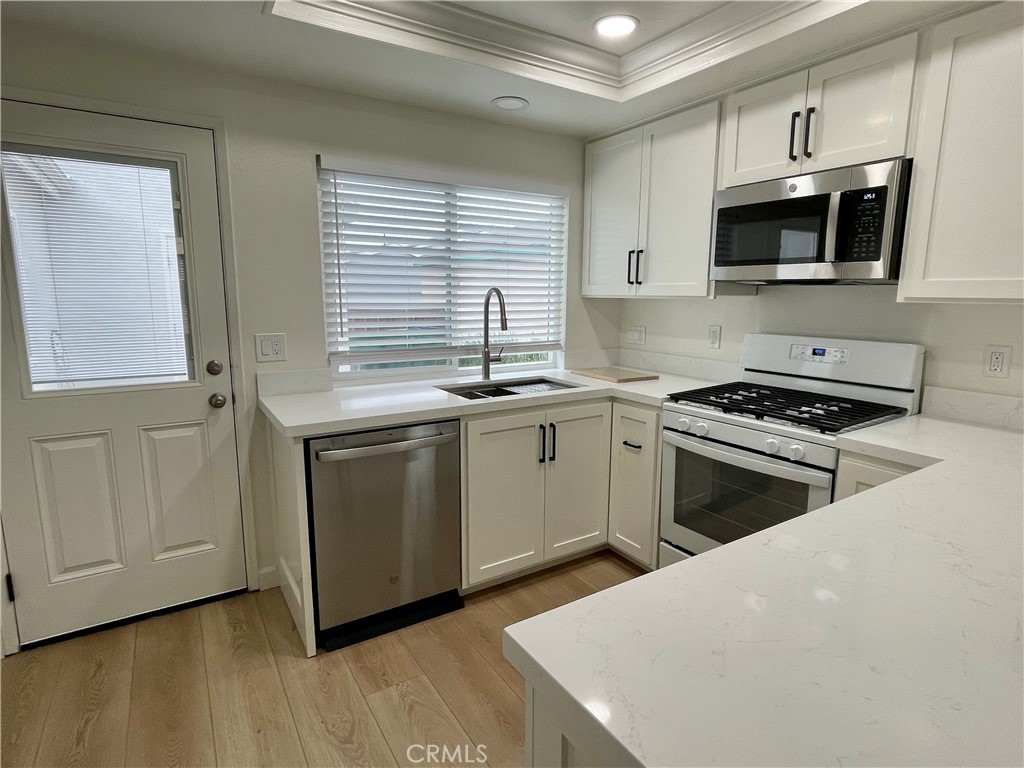 15 Spring Buck Irvine, CA 92614 - Photo 9 of 21