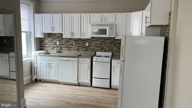 $2,335 | 2509 Cliffbourne Place Northwest, Unit 4, Washington, DC 20009