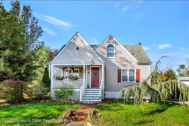 307 Squankum Road Farmingdale, NJ 07727 - Photo 1 of 37 307SquankumRd_002