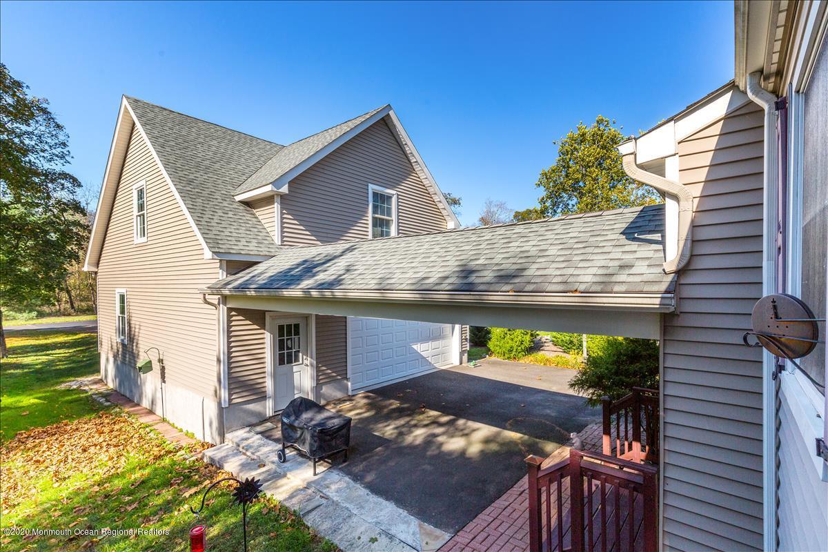 307 Squankum Road Farmingdale, NJ 07727 - Photo 27 of 37 307SquankumRd_034