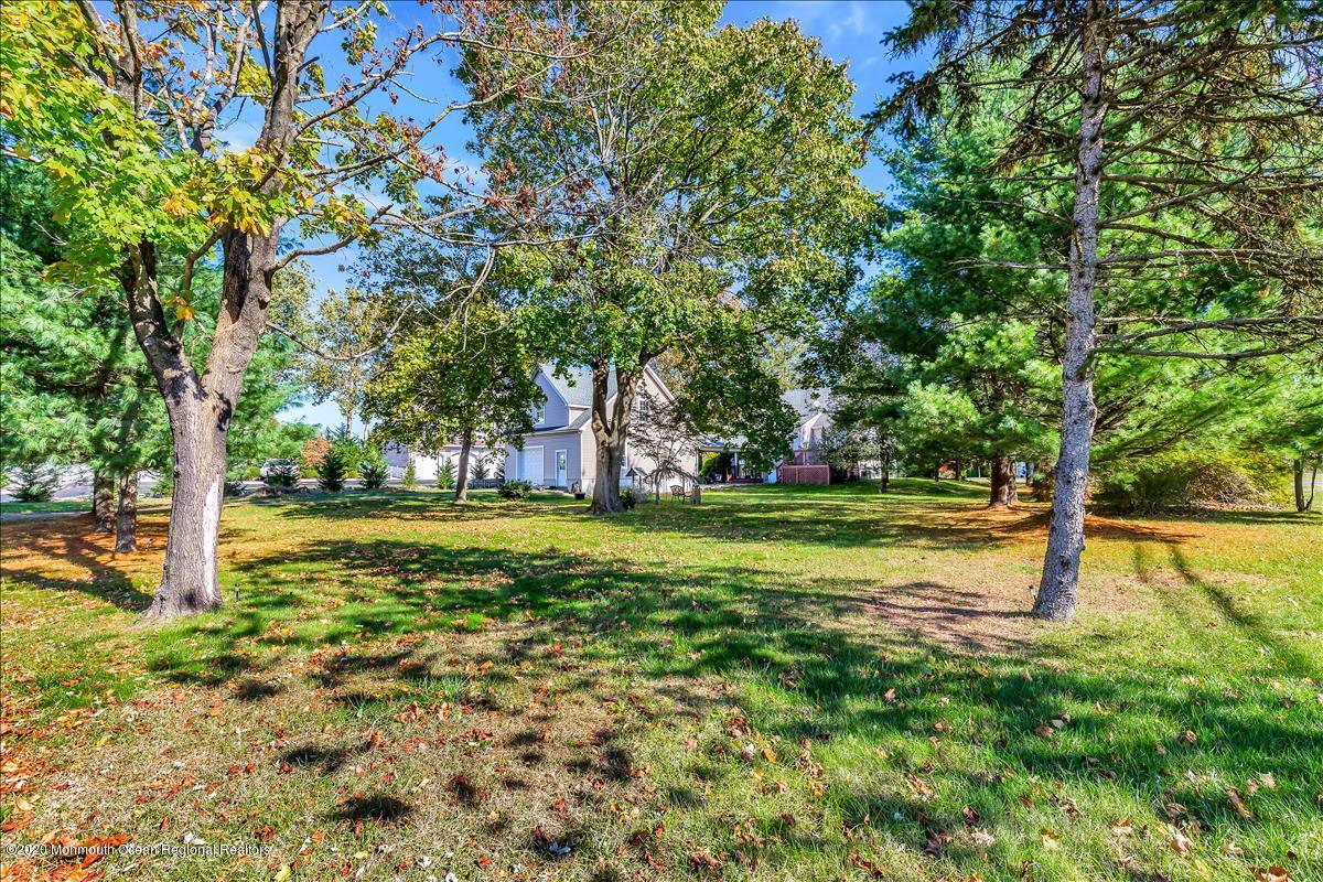 307 Squankum Road Farmingdale, NJ 07727 - Photo 30 of 37 307SquankumRd_037
