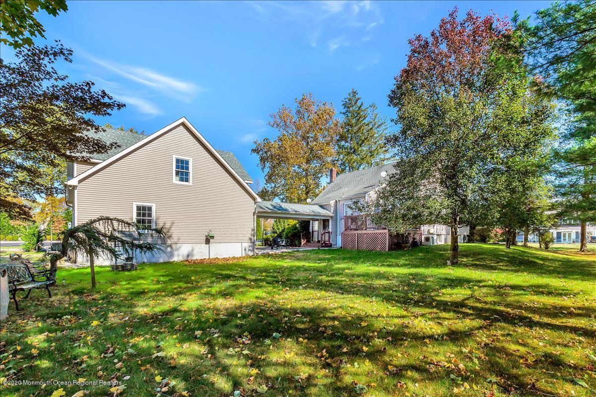 307 Squankum Road Farmingdale, NJ 07727 - Photo 31 of 37 307SquankumRd_036
