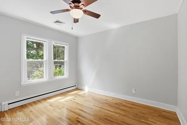 $2,950 | 5 Rickard Court, Toms River, NJ 08753