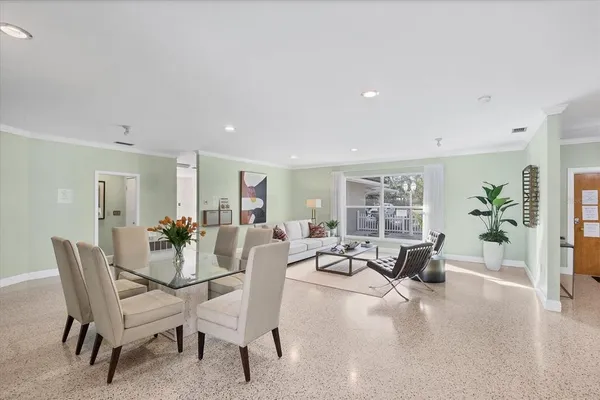 $2,800 | 2605 Desoto Road, Sarasota, FL 34234