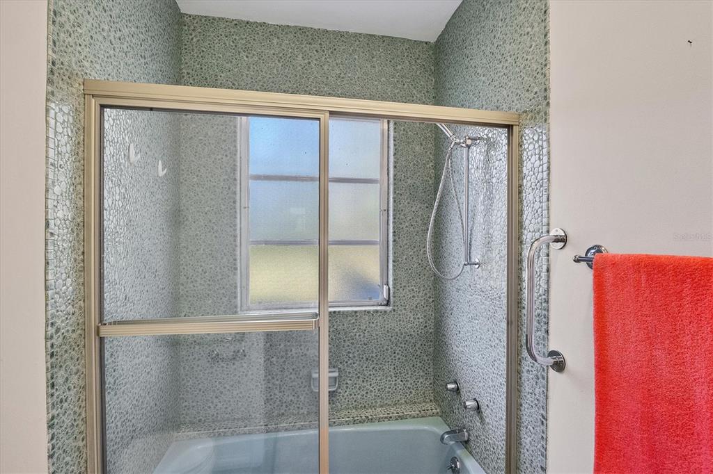2605 Desoto Road Sarasota, FL 34234 - Photo 34 of 57