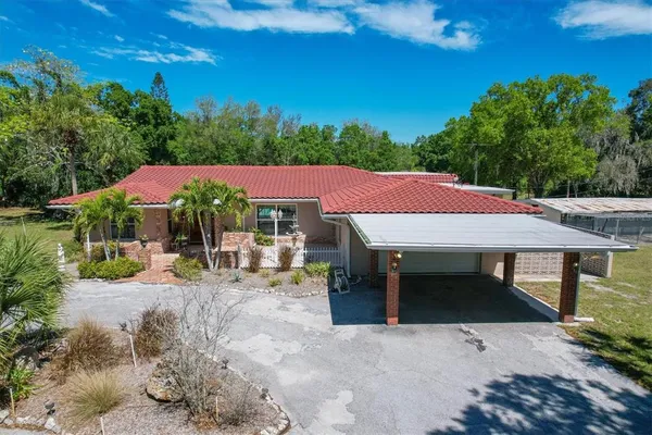 $2,800 | 2605 Desoto Road, Sarasota, FL 34234