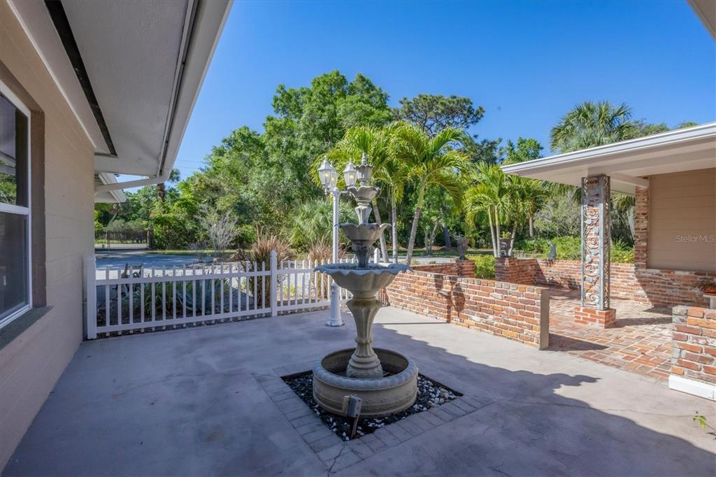 2605 Desoto Road Sarasota, FL 34234 - Photo 10 of 57 a swimming pool with a outdoor seating