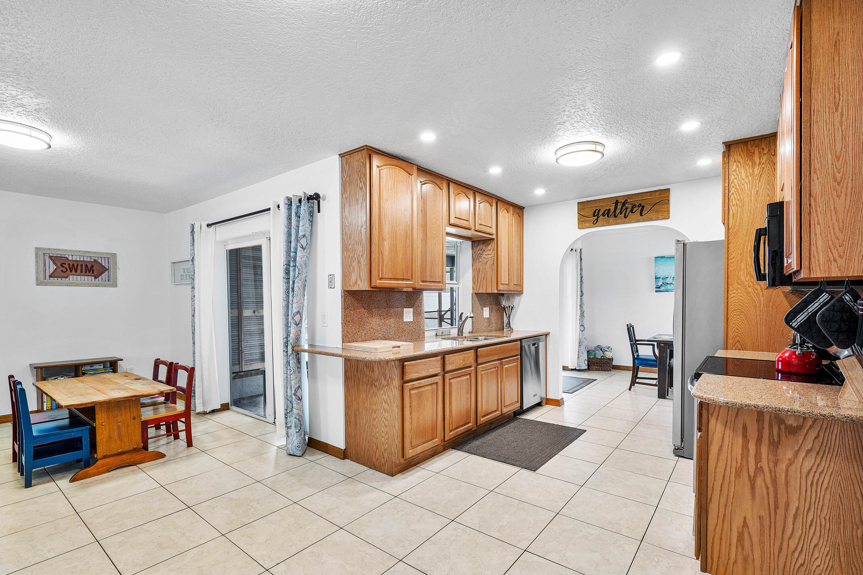 22062 Concha Avenue Boca Raton, FL 33428 - Photo 10 of 33 013-22062ConchaAvenue-BocaRaton-FL-33428