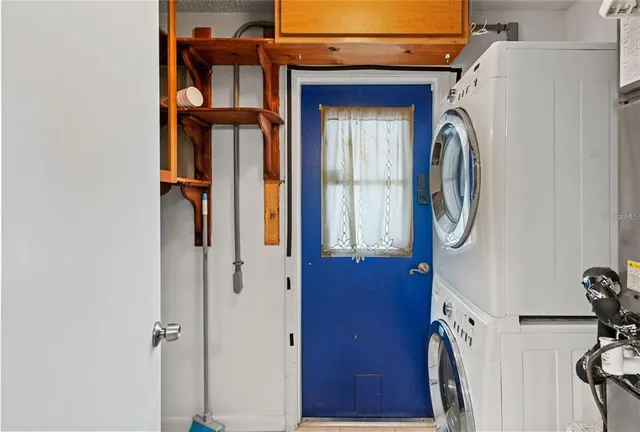 $2,150 | 40319 Orange Circle, Lady Lake, FL 32159