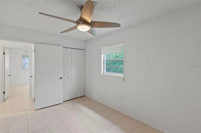 $2,150 | 40319 Orange Circle, Lady Lake, FL 32159