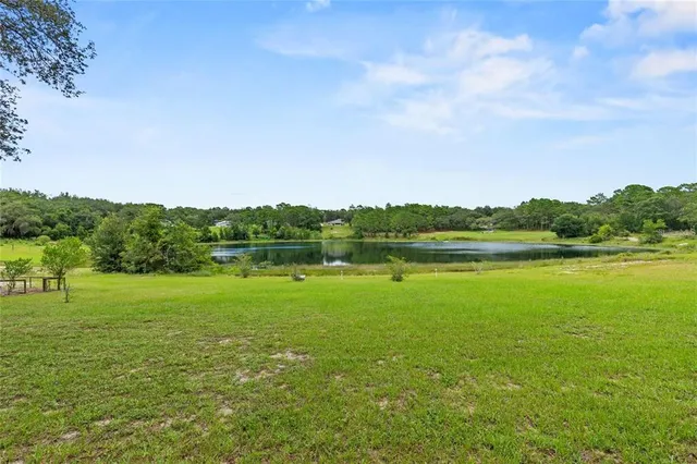 $2,150 | 40319 Orange Circle, Lady Lake, FL 32159