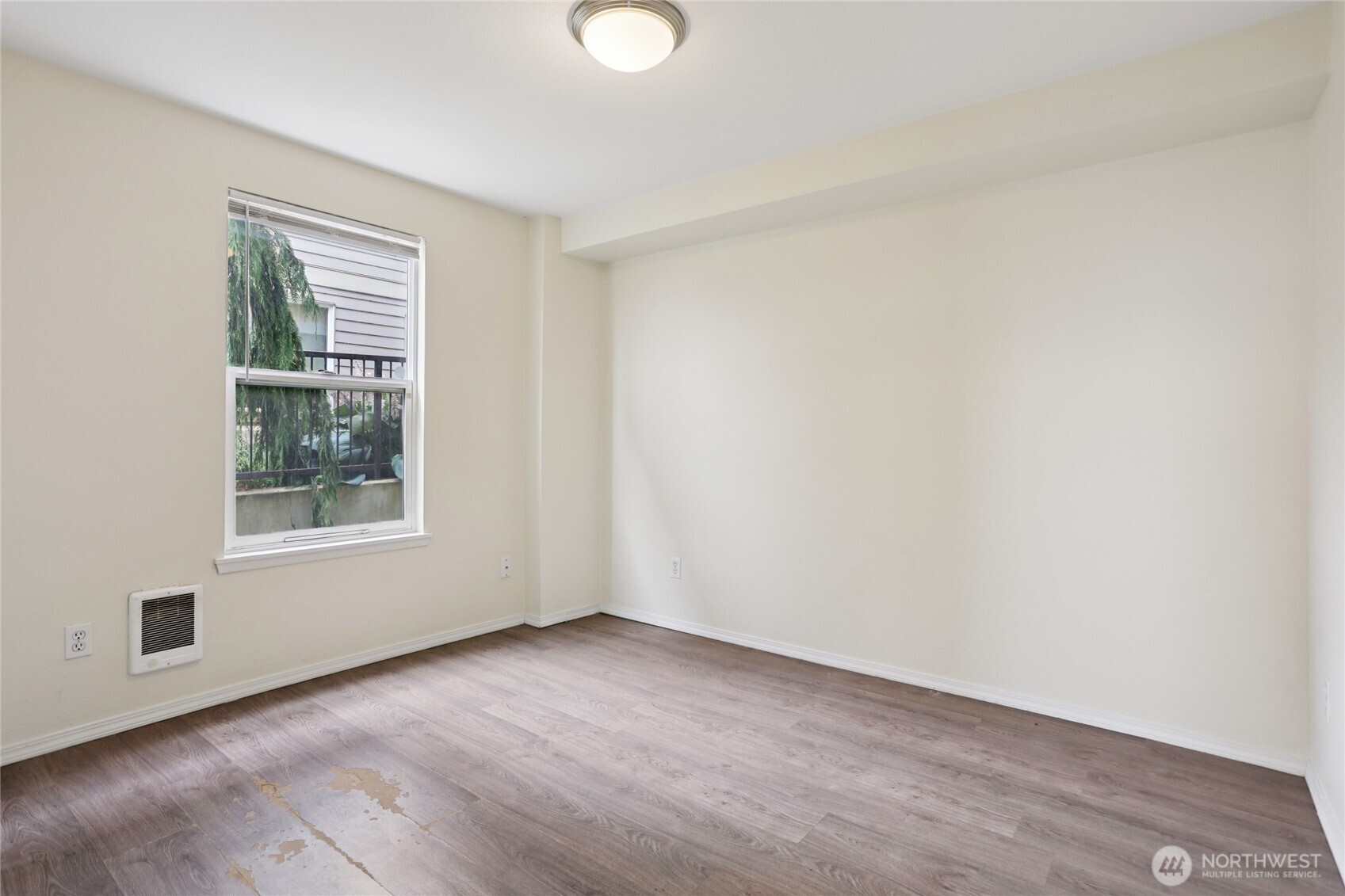 1919 South I Street, Unit 5 Tacoma, WA 98405 - Photo 12 of 15