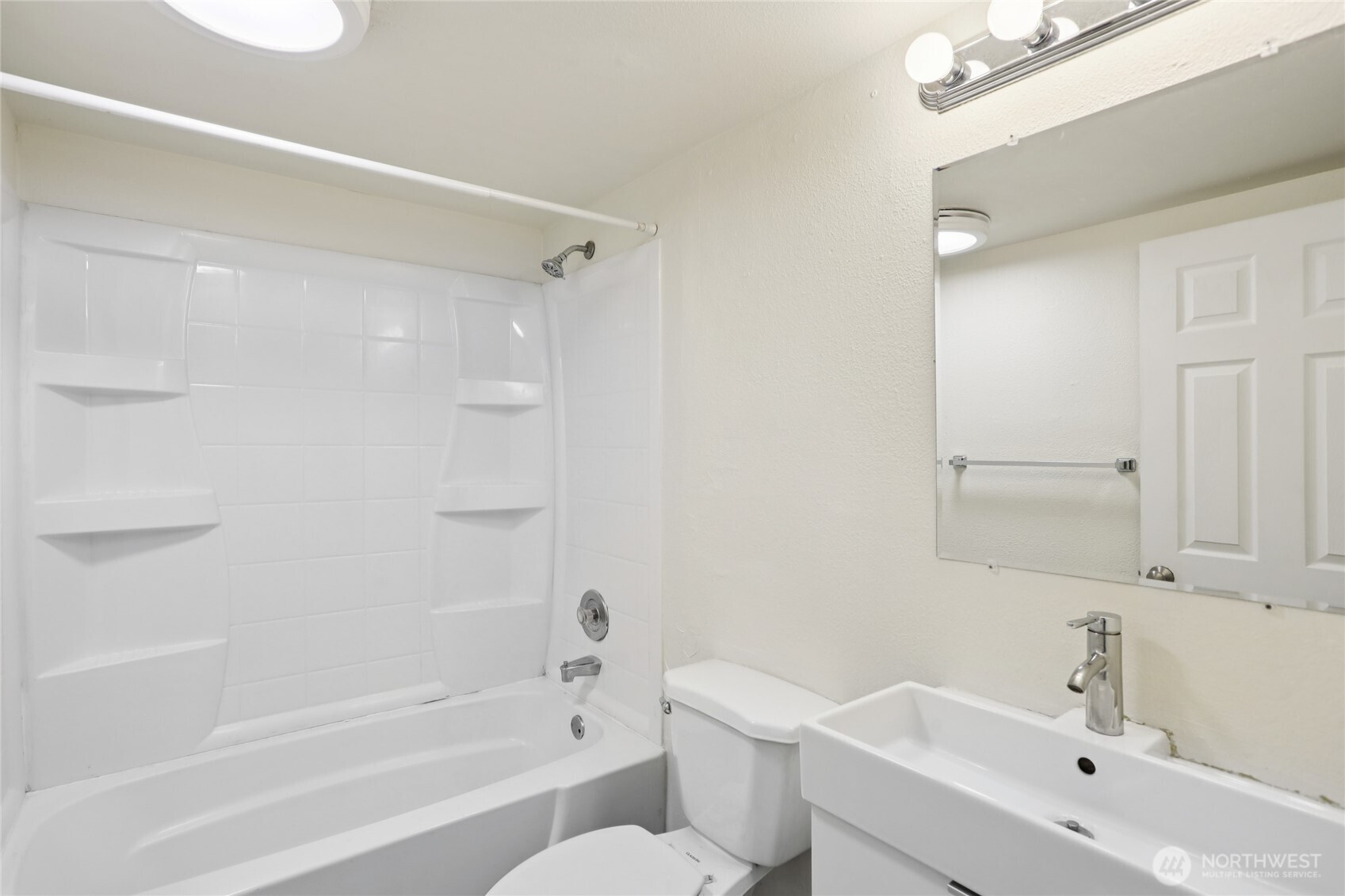 1919 South I Street, Unit 5 Tacoma, WA 98405 - Photo 14 of 15