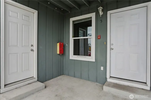 $234,900 | 1919 South I Street, Unit 5, Tacoma, WA 98405