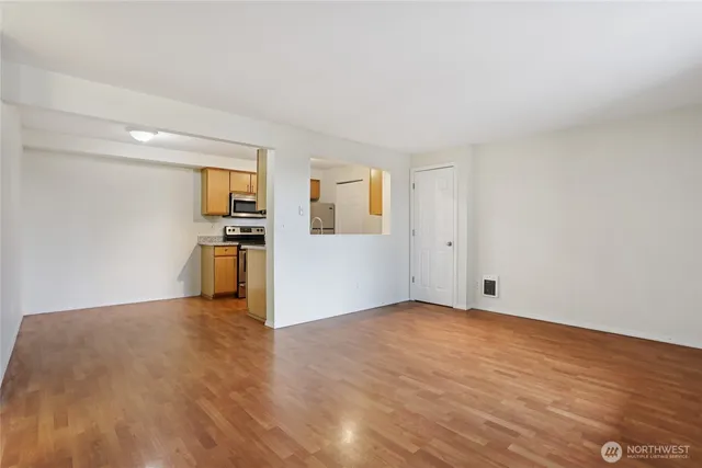 $234,900 | 1919 South I Street, Unit 5, Tacoma, WA 98405