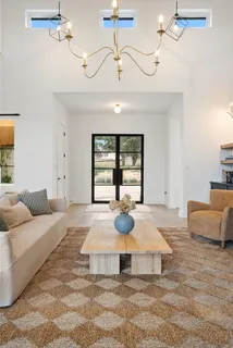 $1,700,000 | 164 Arabian Lane, Driftwood, TX 78619