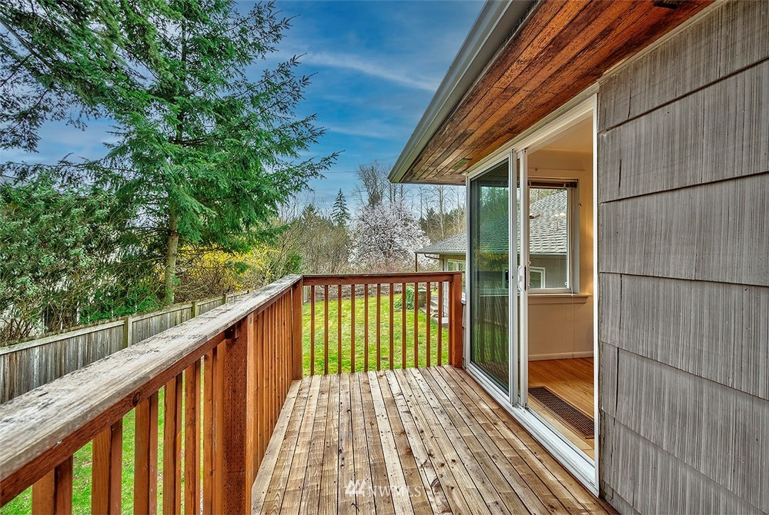 21122 Royal Anne Road Bothell, WA 98021 - Photo 14 of 25