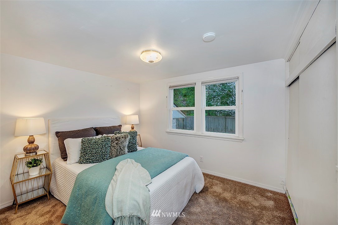21122 Royal Anne Road Bothell, WA 98021 - Photo 16 of 25