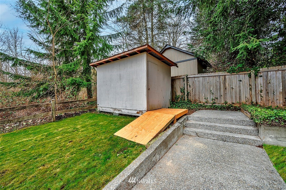 21122 Royal Anne Road Bothell, WA 98021 - Photo 22 of 25