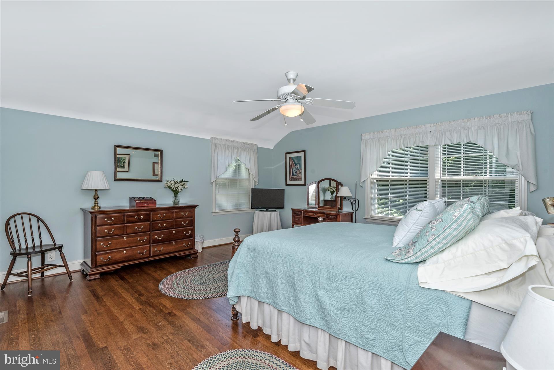18837 Crofton Road Hagerstown, MD 21742 - Photo 14 of 30 Bedroom (Master) w/ Golf Course Views