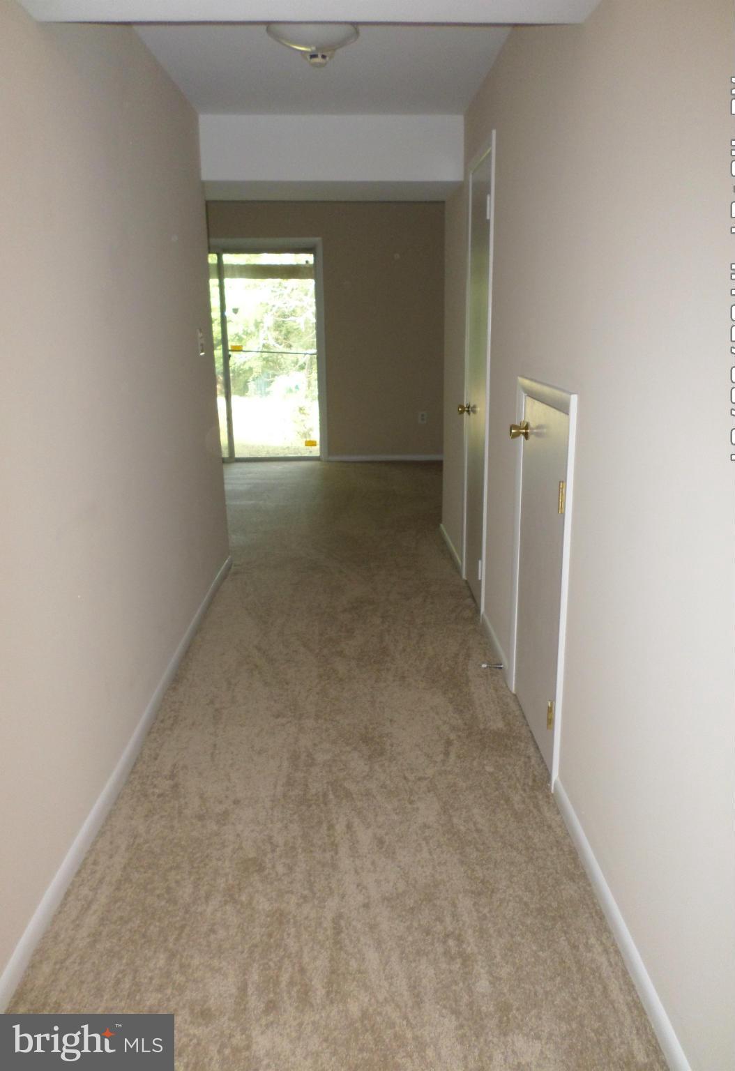 2839 Schoolhouse Circle Silver Spring, MD 20902 - Photo 10 of 26 Interior (General)