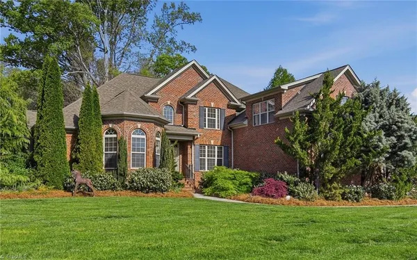 $625,000 | 3304 Willow Wind Drive, Pfafftown, NC 27040