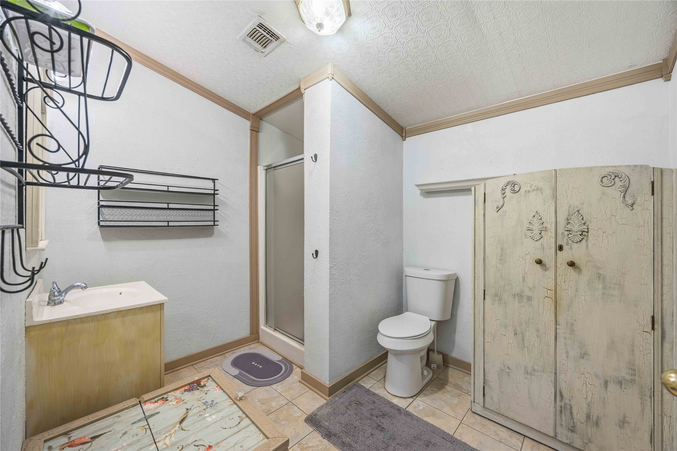 6018 Pleak Road Pleak, TX 77469 - Photo 22 of 30 primary bathroom