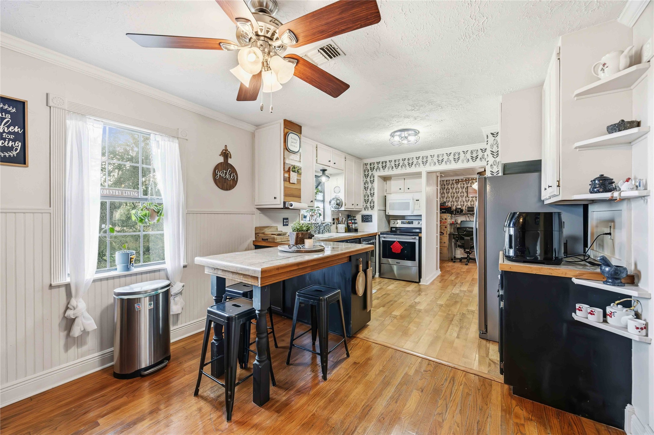 6018 Pleak Road Pleak, TX 77469 - Photo 9 of 30 nook area