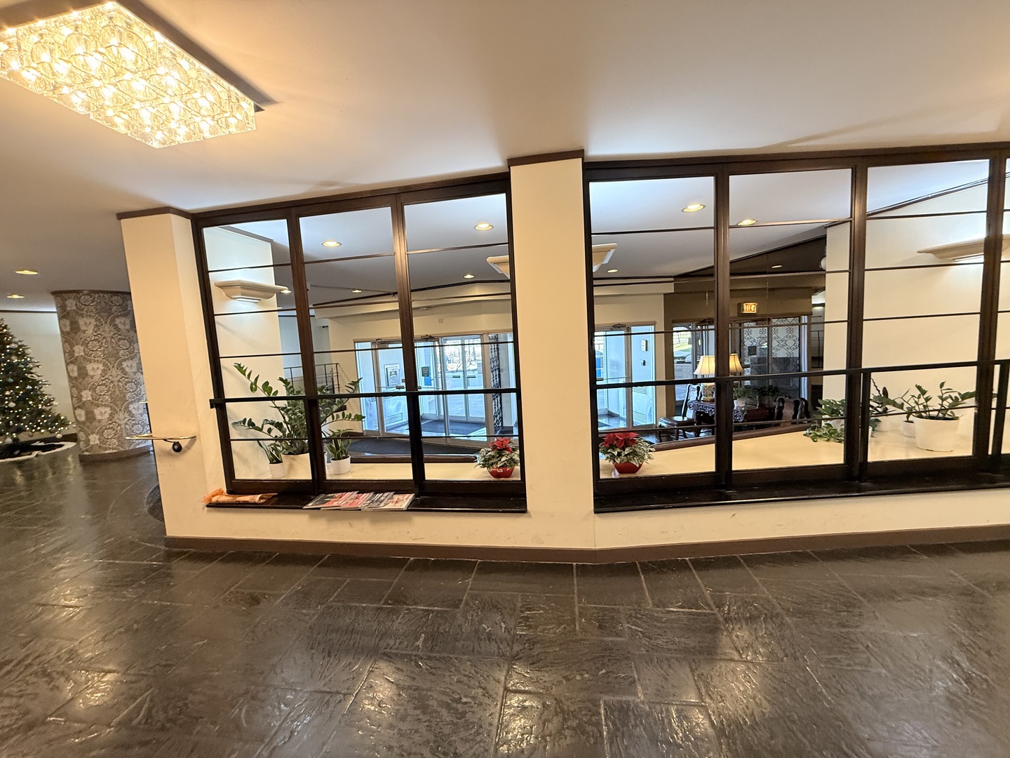 6833 North Kedzie Avenue, Unit 1006 Chicago, IL 60645 - Photo 11 of 17