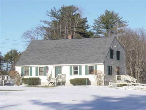 68 Litchfield Road Londonderry, NH 03053 - Photo 1 of 6