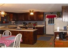 68 Litchfield Road Londonderry, NH 03053 - Photo 3 of 6