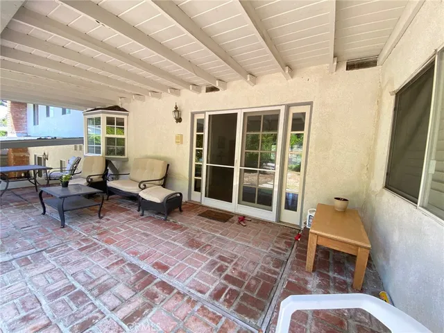 $1,399,000 | 5323 Del Moreno Drive, Woodland Hills, CA 91364