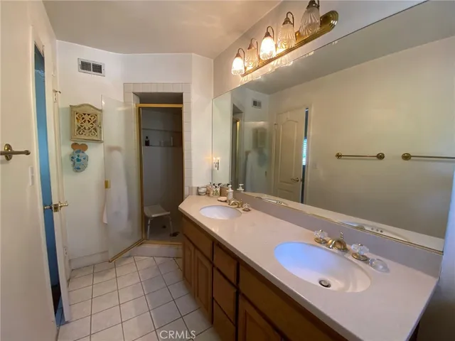 $1,399,000 | 5323 Del Moreno Drive, Woodland Hills, CA 91364