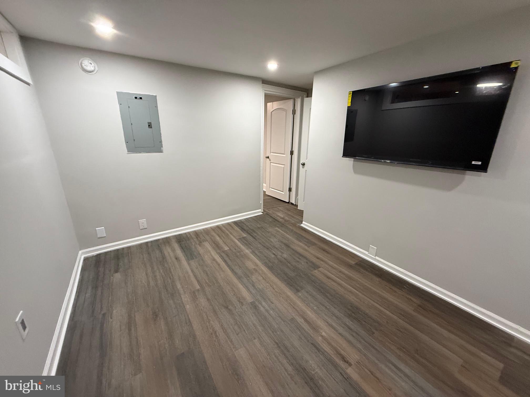 212 Warren Street, Unit 3 Beverly, NJ 08010 - Photo 2 of 18 Mounted TV included