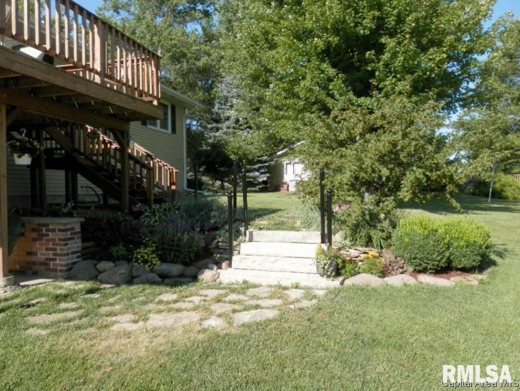 205 Sunshine Drive Rio, IL 61472 - Photo 8 of 36 Gallery Image 8