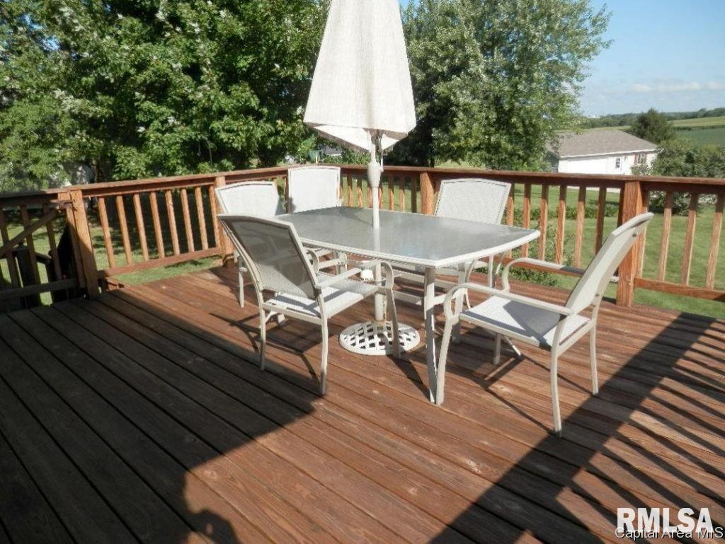205 Sunshine Drive Rio, IL 61472 - Photo 10 of 36 Gallery Image 10