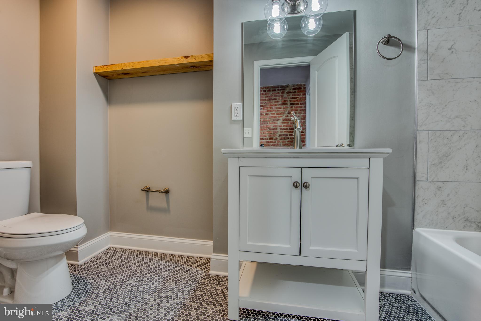 3014 Keswick Road Baltimore, MD 21211 - Photo 30 of 41 Hall bathroom