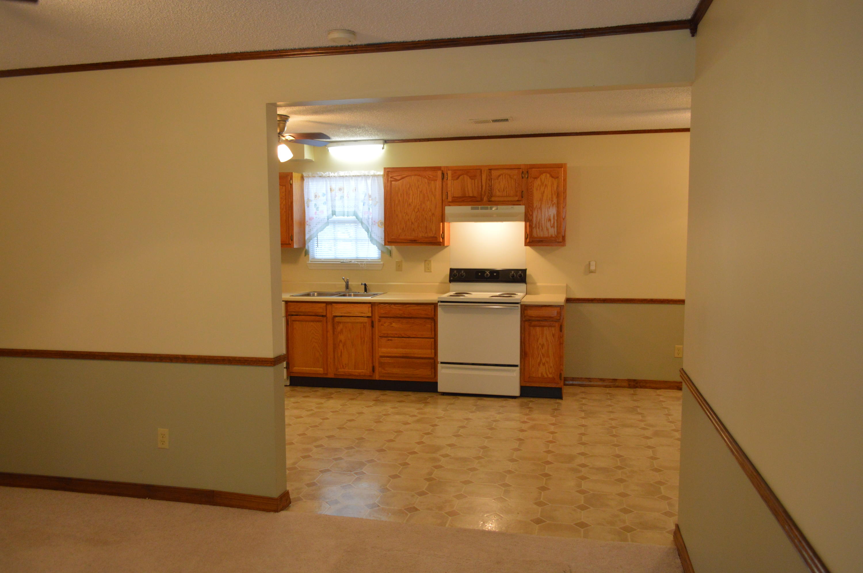 481 Sherry Road Jasper, TN 37347 - Photo 3 of 11 DSC_0010