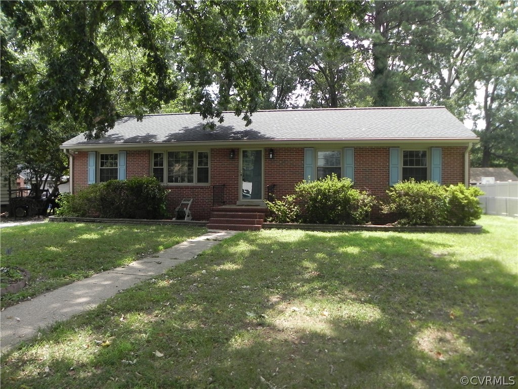 905 Clauson Road Richmond, VA 23227 - Photo 2 of 13